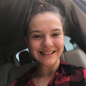 Meet your Posher, Marissa